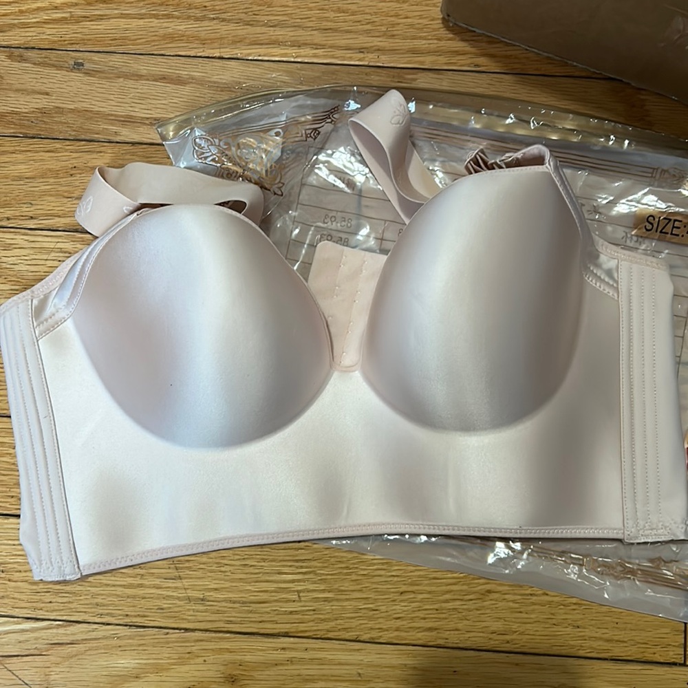 BRA- Never been worn